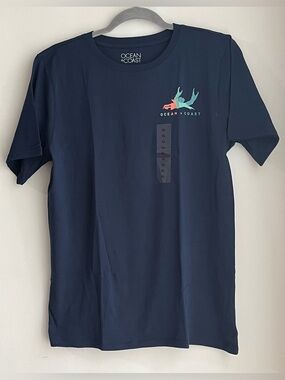 Ocean + Coast Youth XL Fish Flag Graphic T-Shirt NWT Navy Blue